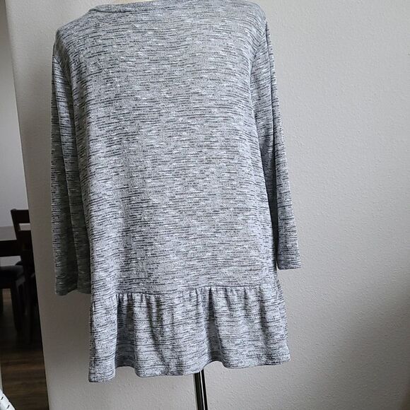 ST JOHN'S BAY TOP - Picture 5 of 9